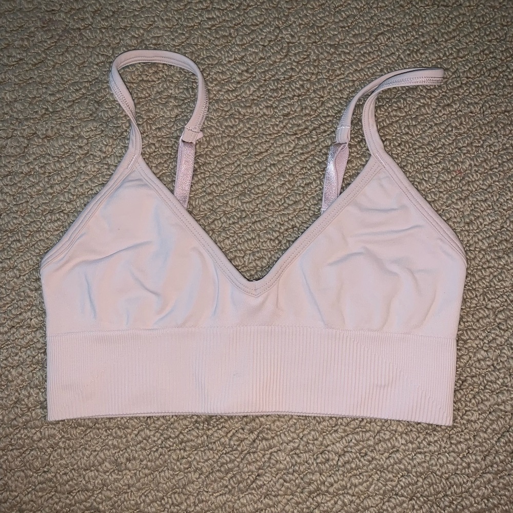 Lululemon Ebb to Street Bra